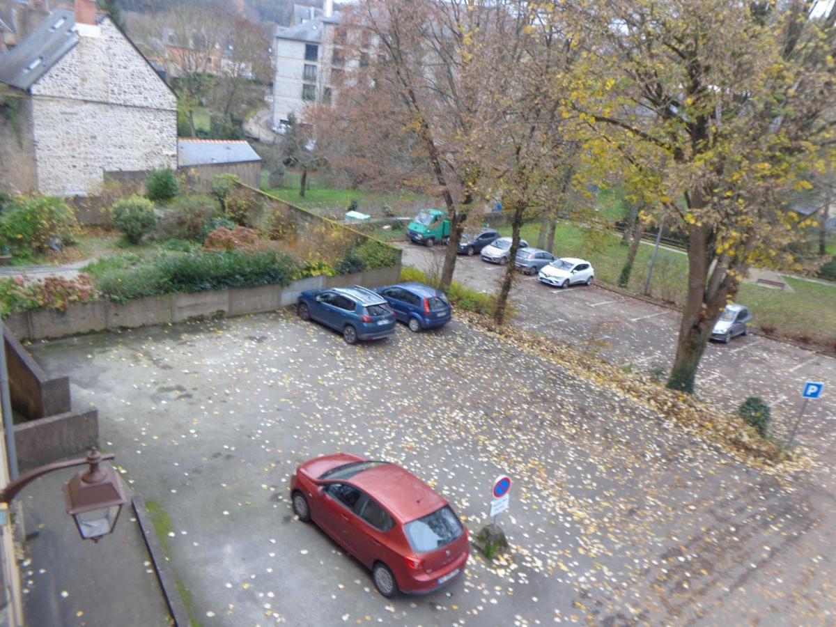Fougères Le Relais Medieval מראה חיצוני תמונה